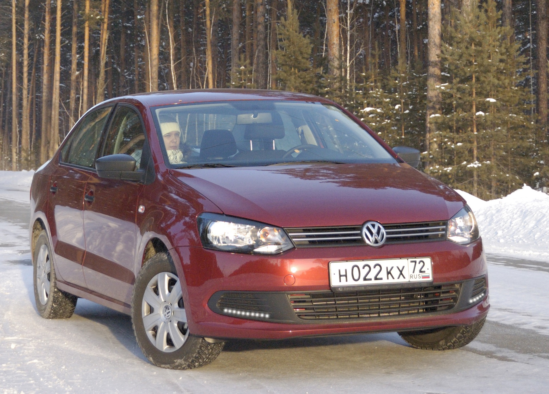 Какой поло лучше. Volkswagen Polo sedan (2010). Volkswagen Polo 2010 седан. Фольксваген поло седан 2010. Фольксваген Polo sedan 2010.