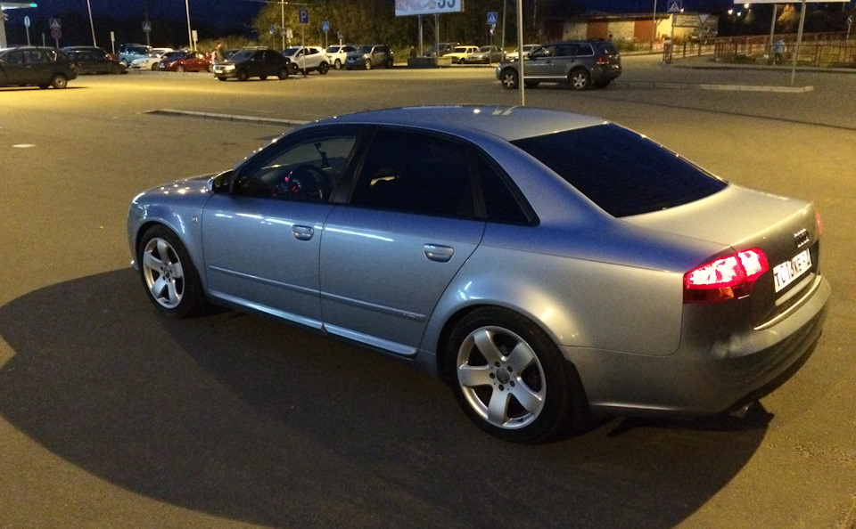 Общий вид. — Audi A4 (B7)