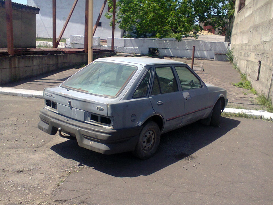 Купить Автомобиль Форд Эскорт