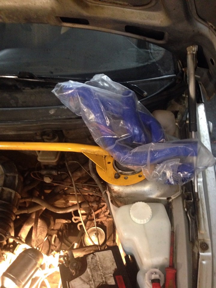 Замена тросика сцепления + силиконовые радости — Lada 21124, 1,6 л ...