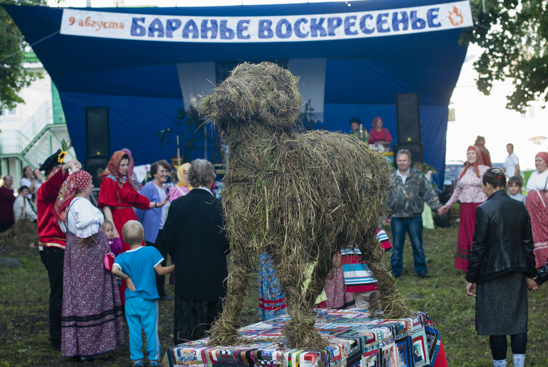 Самое большое мероприятие. Баранье воскресенье Каргополь. Баранье воскресенье в Каргополе. Баранье воскресенье Карелия. Овечий праздник.