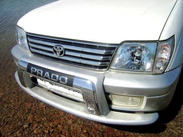  30 2010 Toyota Land Cruiser Prado 27 1999 