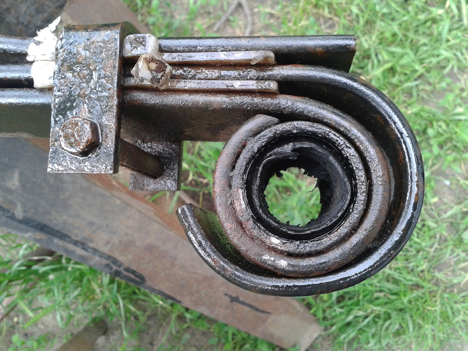 Втулки рессор Хантера и Патриота — ГАЗ 69, 2,4 л, 1962 года | своими ...