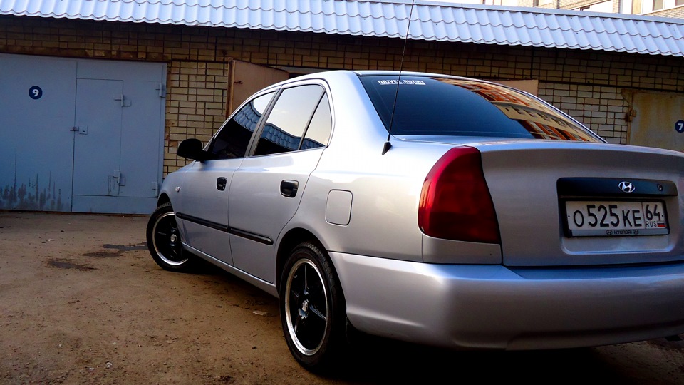 Hyundai Accent 525