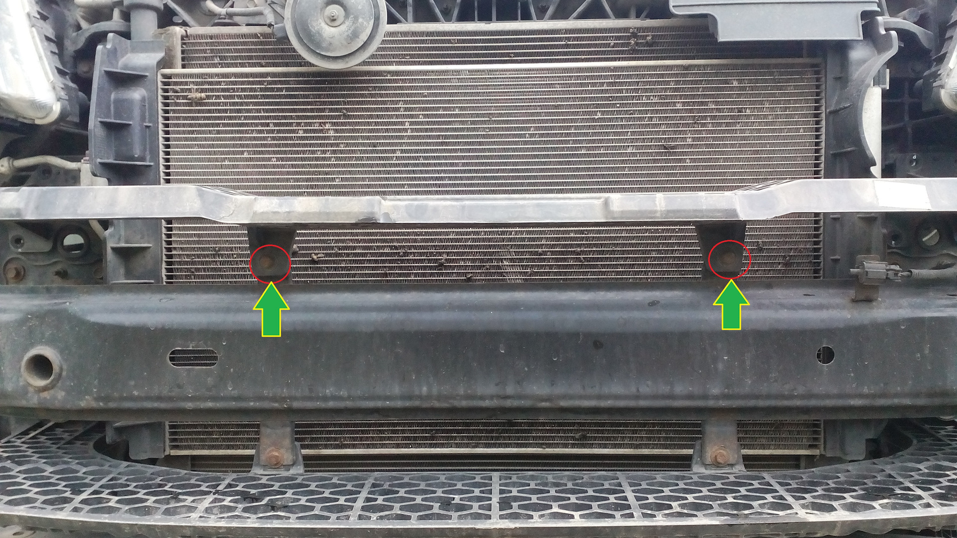 доп радиатор на кия спортейдж 3.