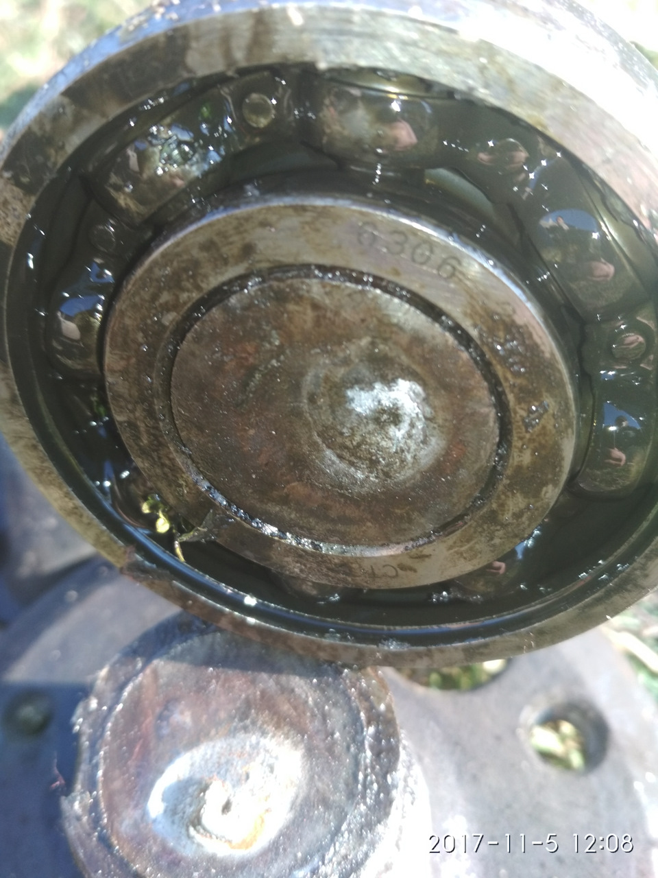 Вот такая херня ребята! Лопнула полуось на ходу! — DRIVE2