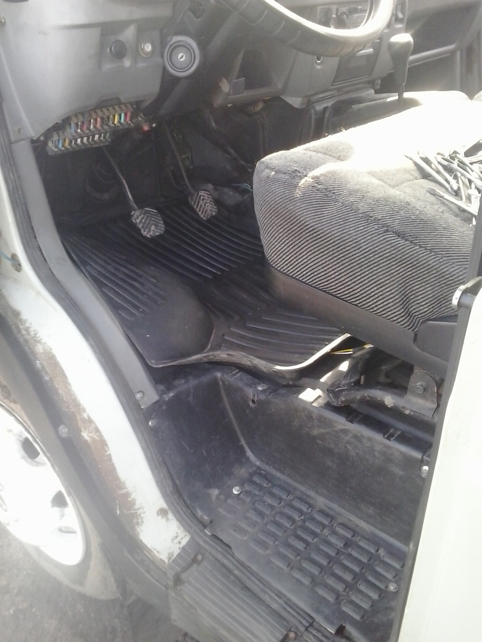 Ревизия порогов — ГАЗ Газель, 2,4 л., 1998 года | своими руками | DRIVE2