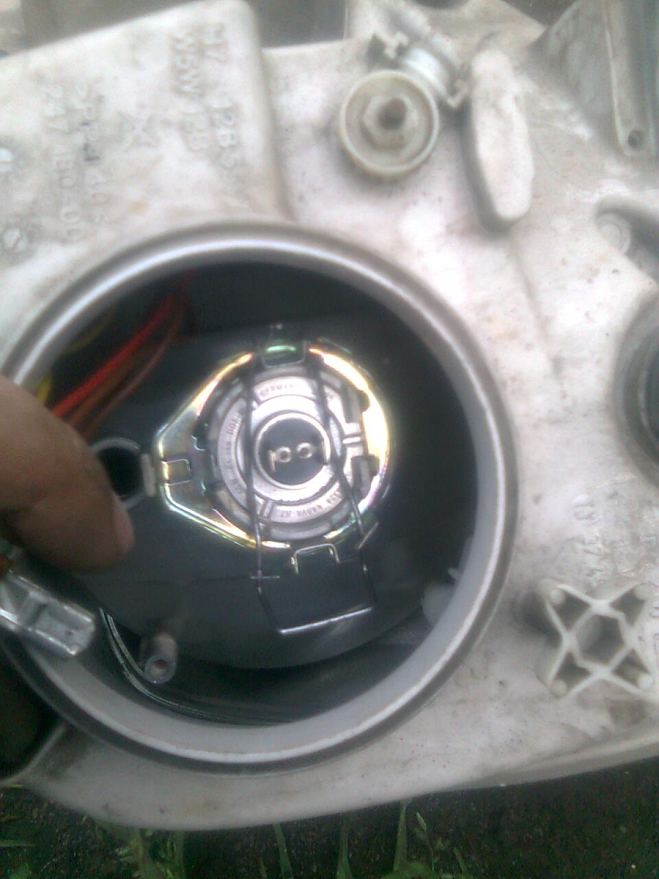 Волга 3110 лампочка габарита. Фара газель замена лампочек. Лампа дальнего света газель 3302 бизнес. Лампа габарит 31105. Лампа ближнего света соболь 2752.