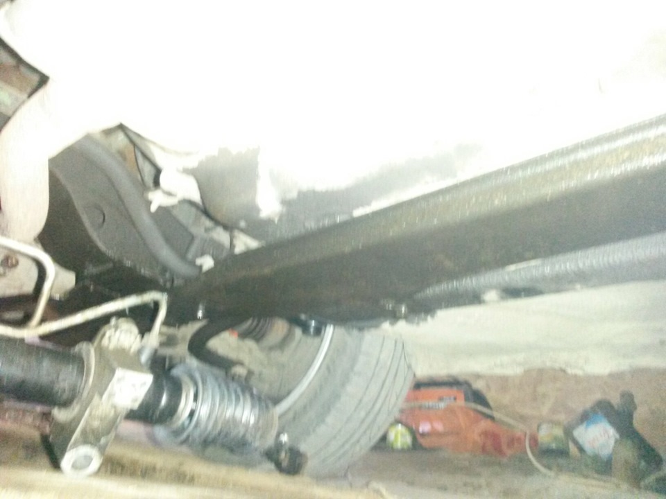 Рулевая рейка потекла — Renault Clio Symbol, 1,4 л, 2001 года | своими ...