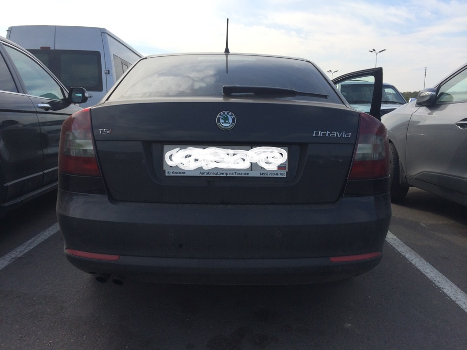 Легкая тонировка задних фонарей — Skoda Octavia A5 Mk2, 1,8 л, 2012 ...