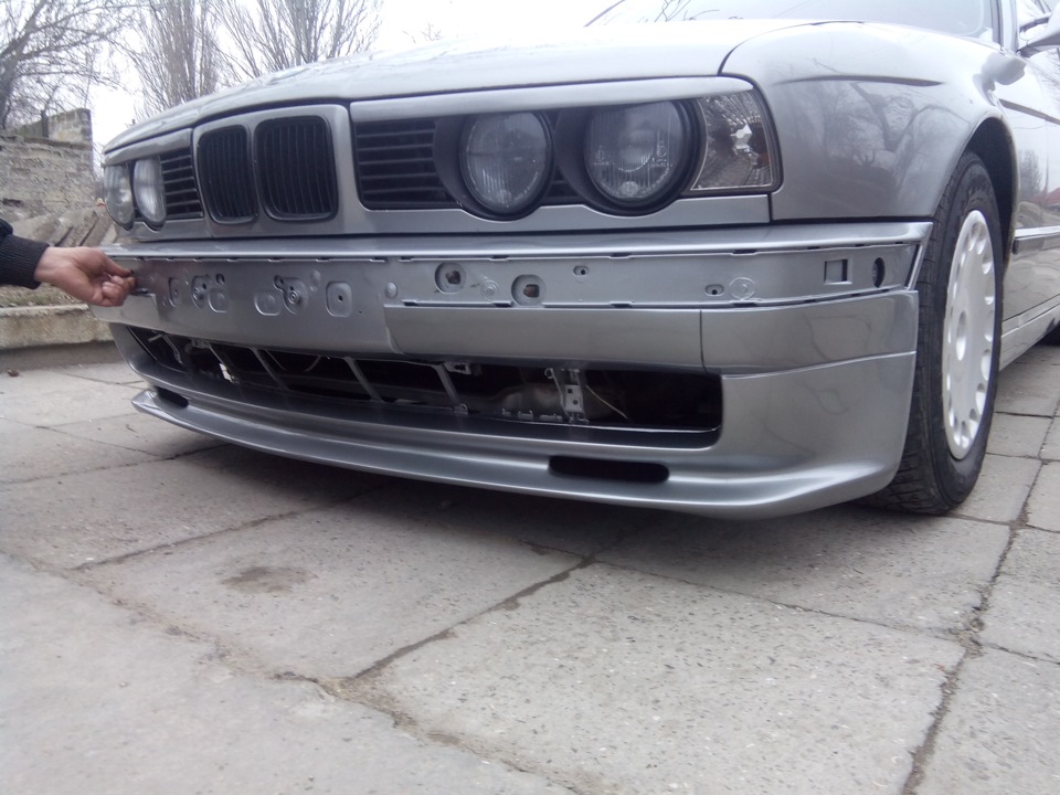 Бампер е34. Обвес Зендер е34. Е34 zender. Бампер BMW e34. БМВ е34 в обвесе.