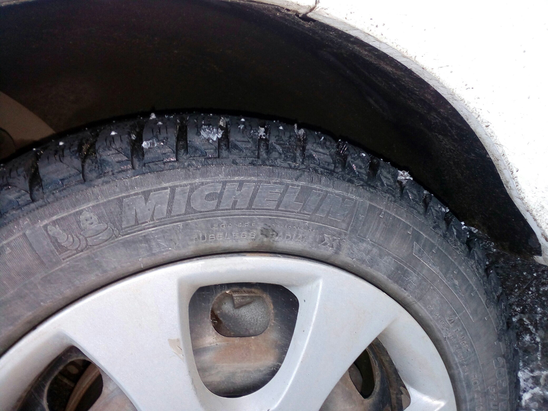 №5 Переобувка и клапан фаз газораспределения — Peugeot 308 (1G), 1,6 л ...