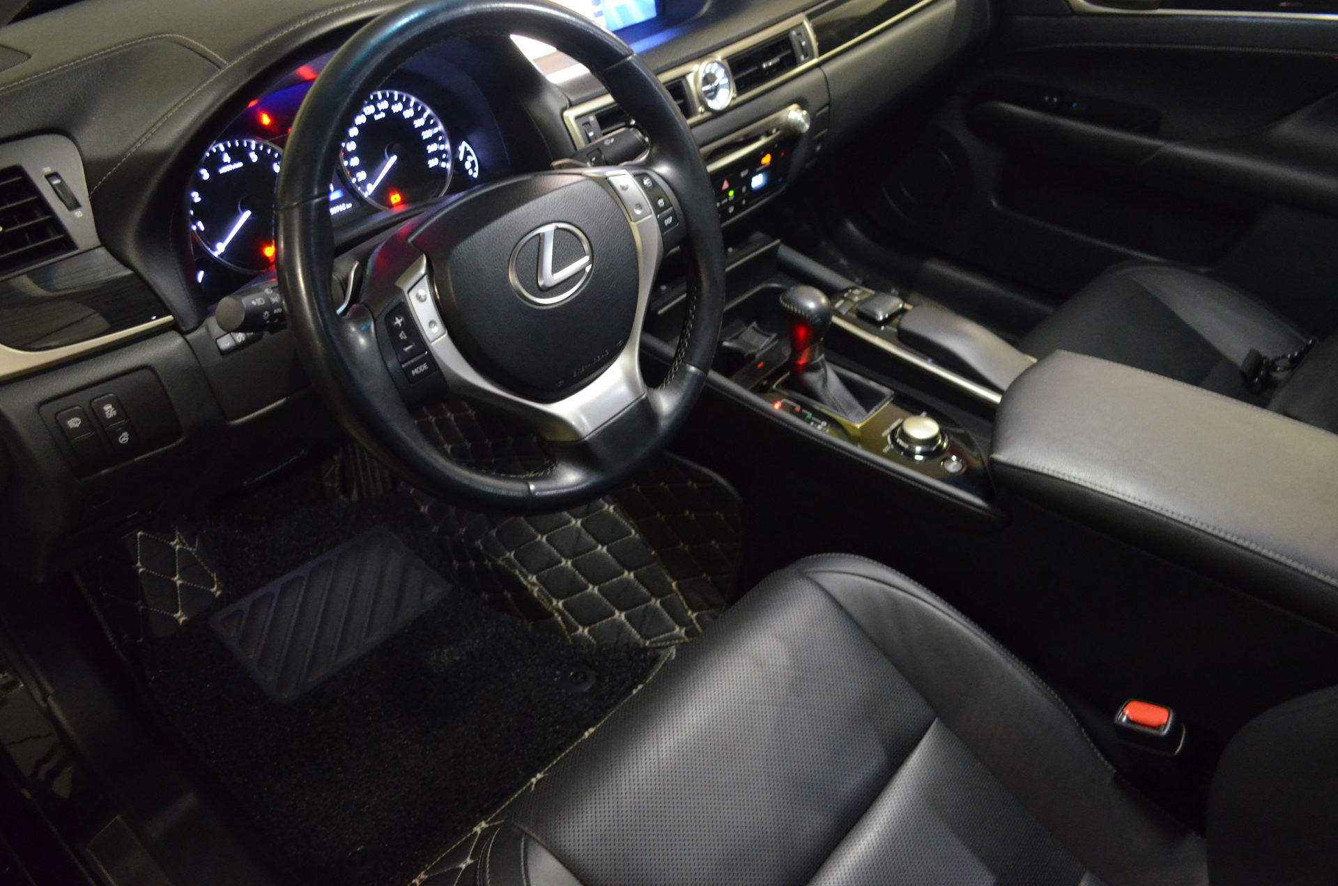 3D коврики из экокожи — Lexus GS (L10), 3,5 л, 2014 года | аксессуары |  DRIVE2