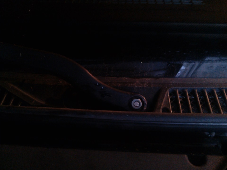 Фото в бортжурнале Audi A8 (D2)