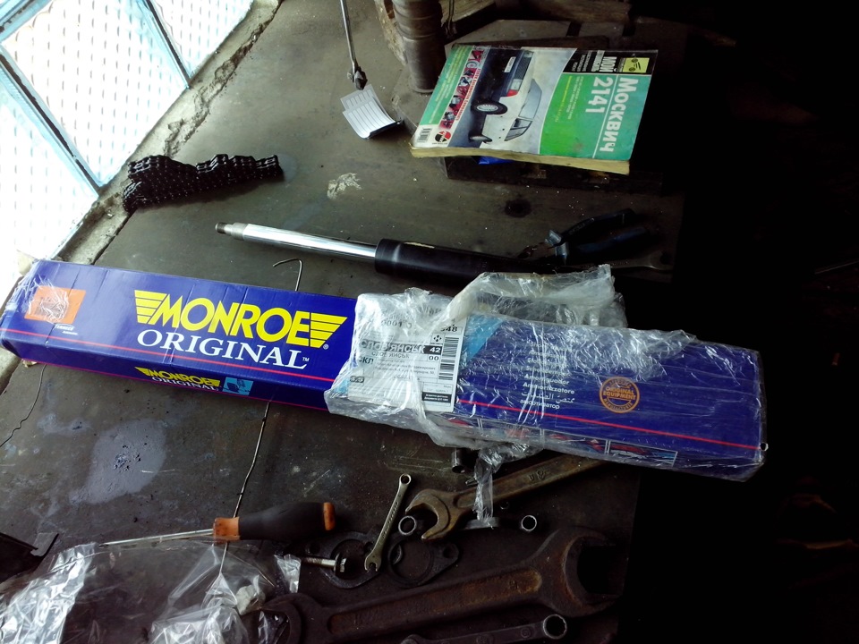 Стойки — Москвич 2141, 1,8 л, 1992 года | своими руками | DRIVE2