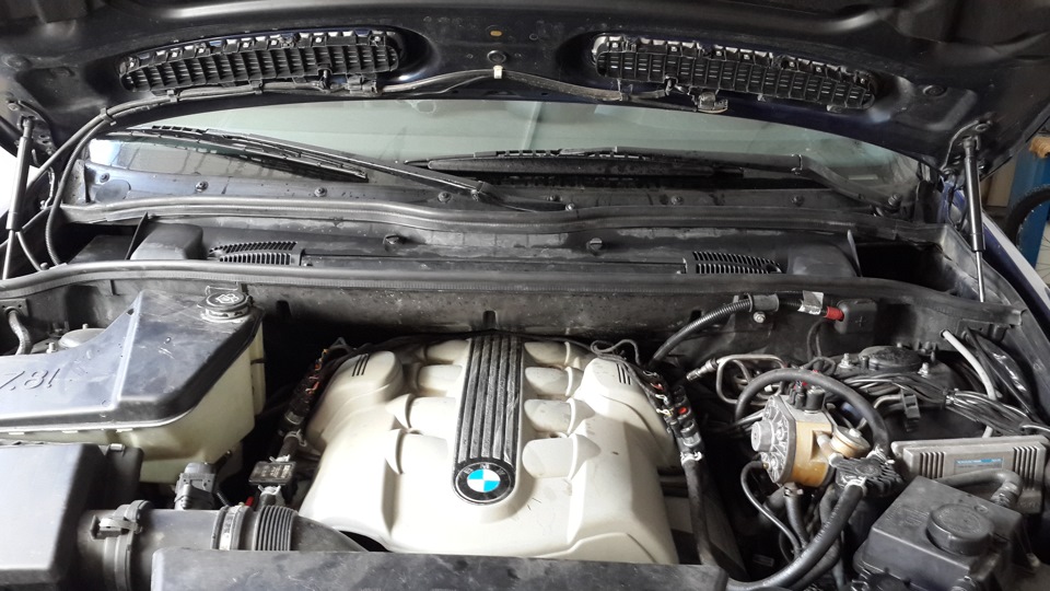 Механизм стеклоочистителей — BMW X5 (E53), 4,8 л, 2004 года ...