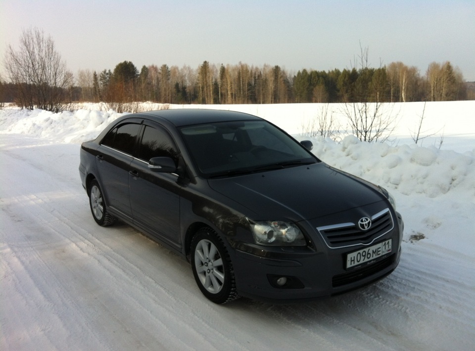  12 2012 Toyota Avensis 18 2007 