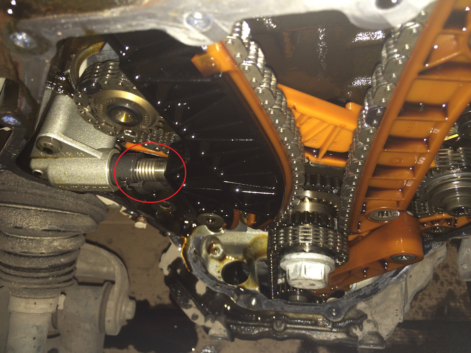 старый натяжитель — Volkswagen Tiguan (1G)