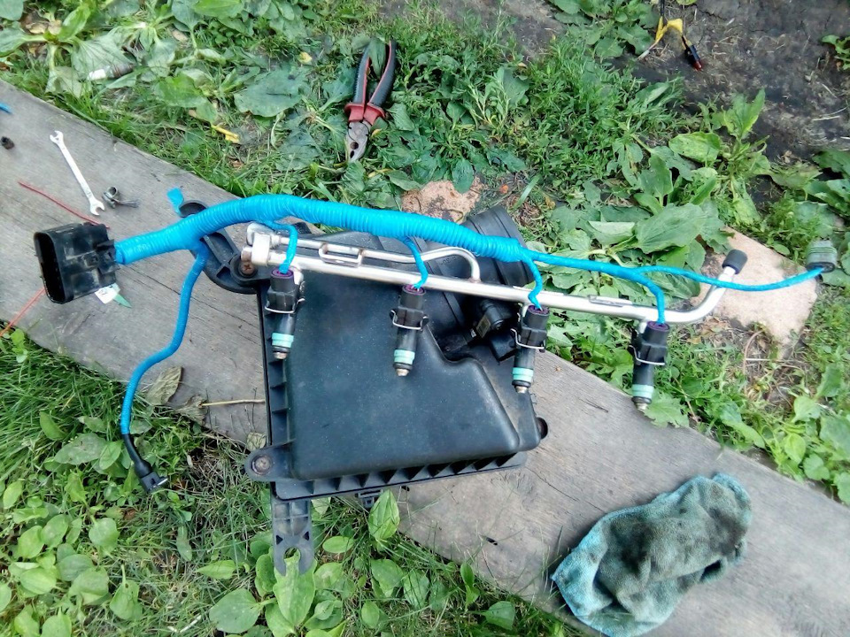 Мойка дроссельного узла и форсунок. — Lada Калина Универсал (1G), 1,4 л ...