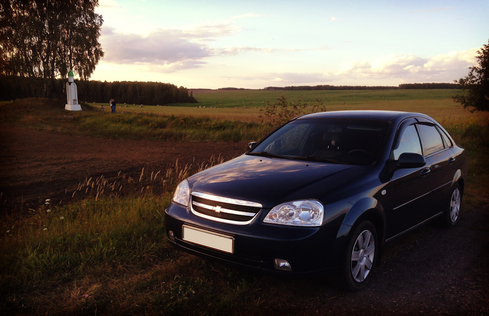 Шевроле лачетти седан отзывы. Chevrolet Lacetti 2004. Шевроле Лачетти седан 1.6. Лачетти седан 2008. Шевроле Лачетти седан 1.6 2008.