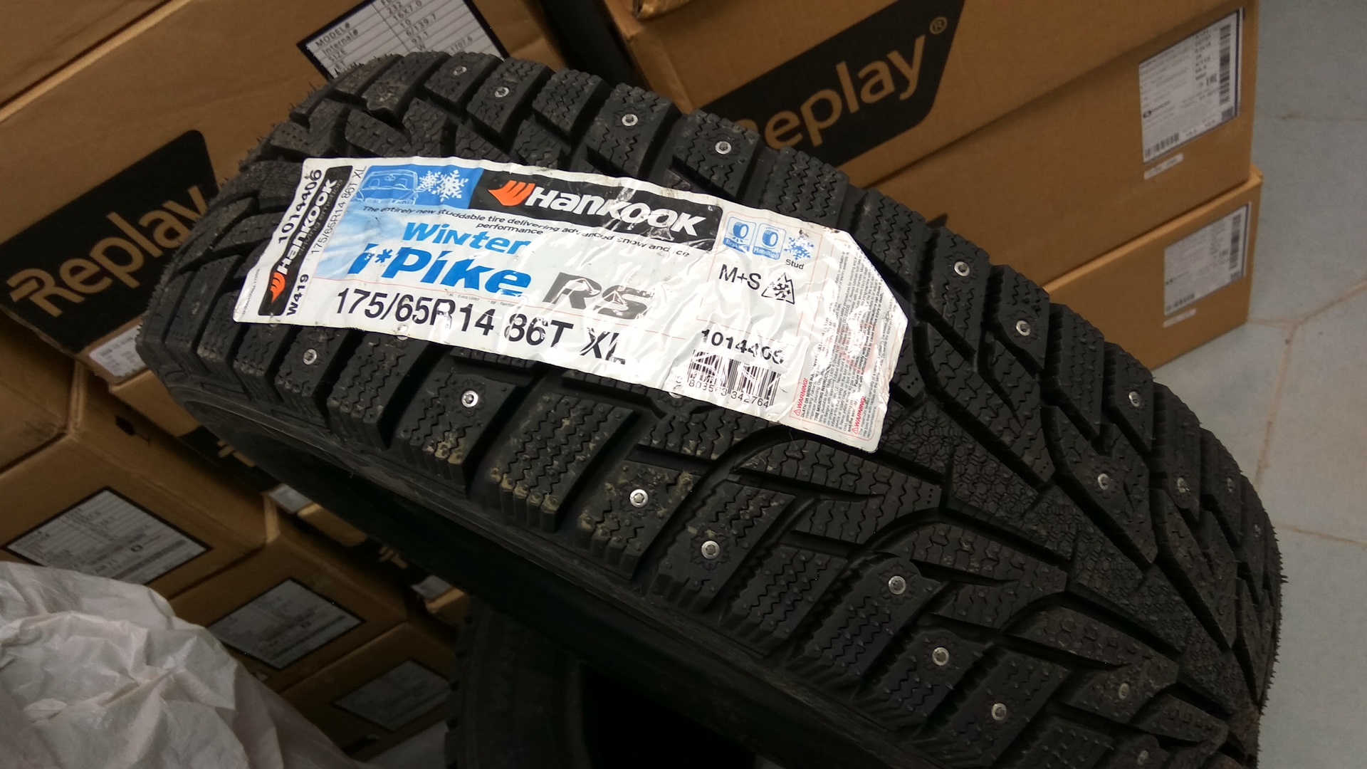 Шины hankook winter i pike. Hankook Winter i Pike RS w419 175/65 r14. Hankook w419 i Pike RS. Hankook Winter i Pike w419. Ханкук Винтер i Pike.