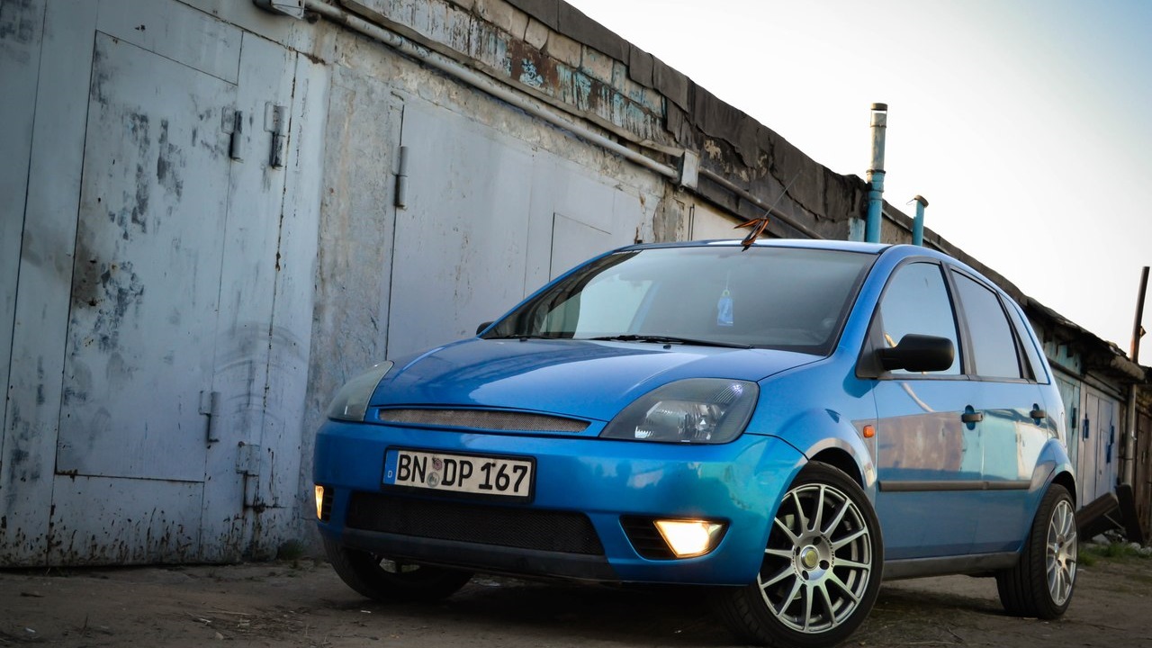 Форд фиеста мк5 датчики. Ford Fiesta mk5. Форд Фиеста мк5 стенс. Ford Fiesta mk5 стенс. Ford Fiesta mk5 Tuning.