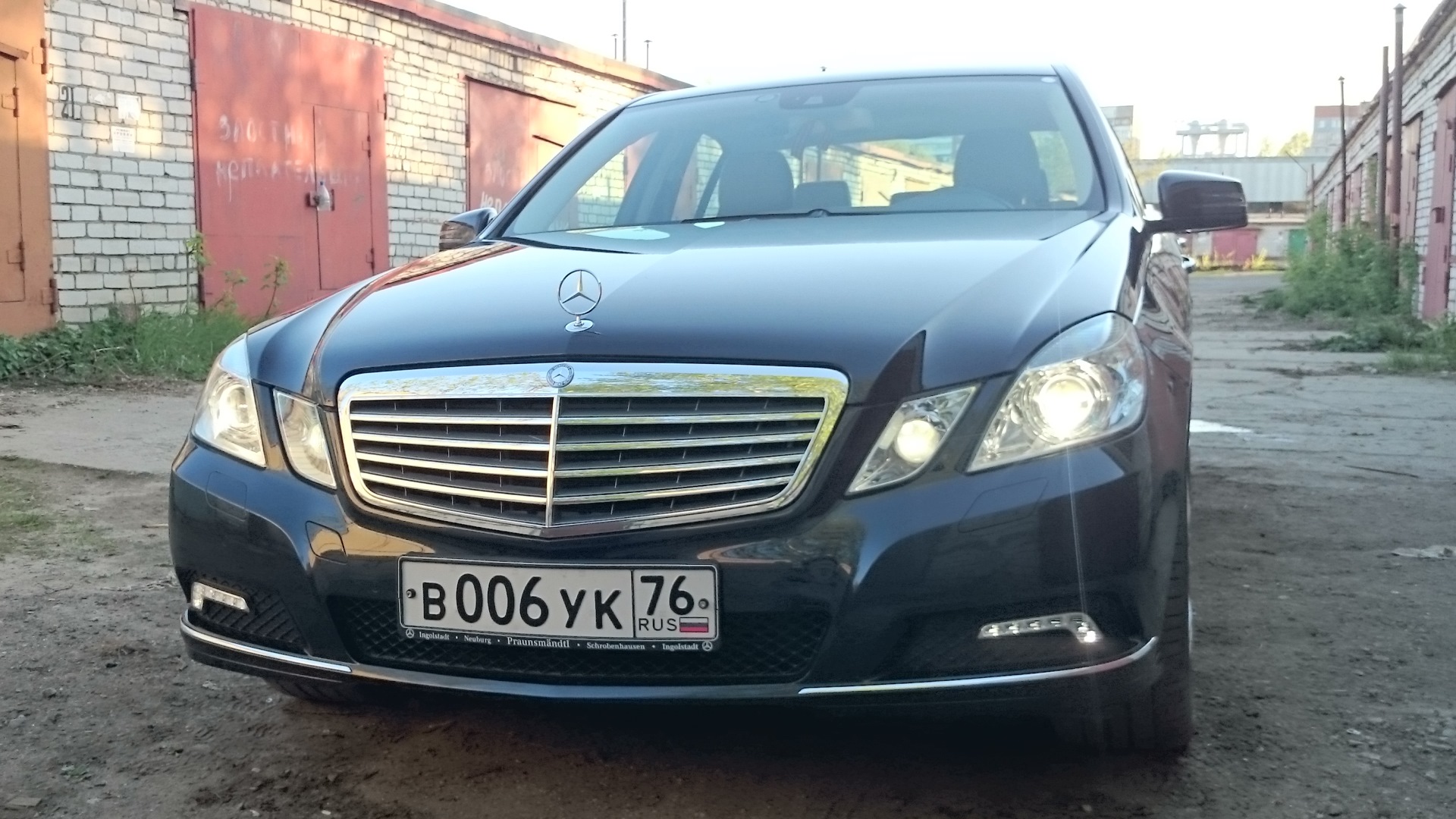 Mercedes-Benz E-class (W212) 2.2 бензиновый 2009 | просто хороший авто на  DRIVE2