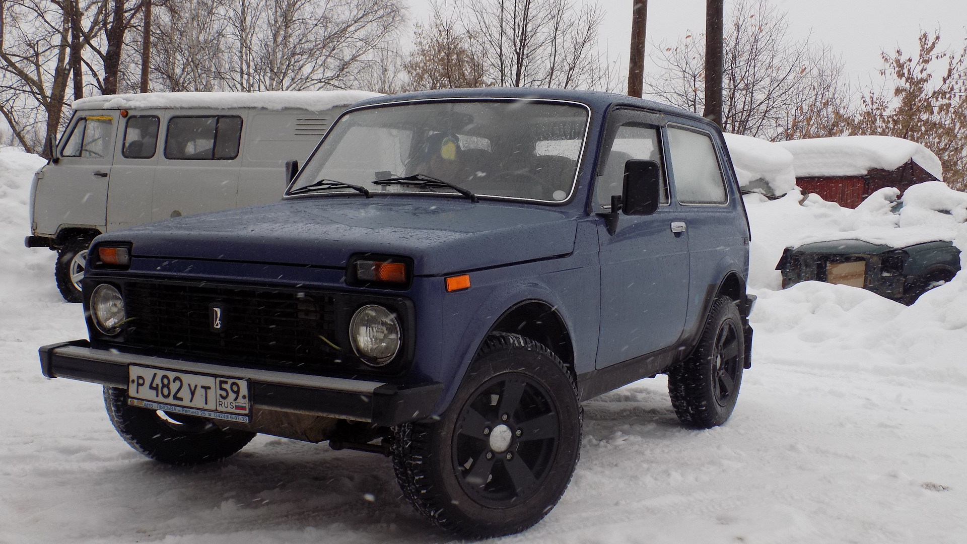 Lada 4x4 3D 1.7 бензиновый 2003 | Спасатель на DRIVE2