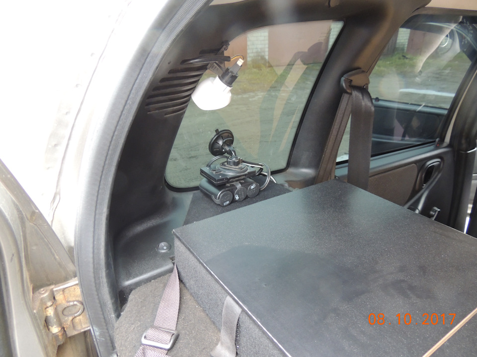 Свил ещё одно гнездо))) — Chevrolet Niva (1G), 1,6 л, 2011 года ...