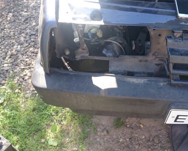 Выпрямление бампера и белые поворотники. Часть 1 — DRIVE2