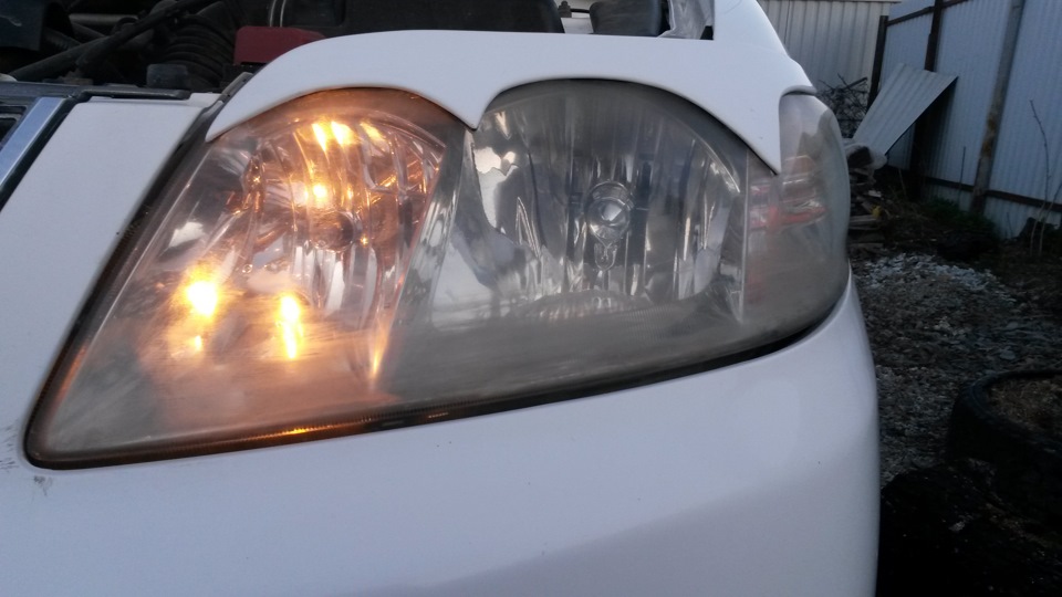 Замена галогенок ходовых огней на LED — Toyota E120, 1,5 л, 2004 года ...