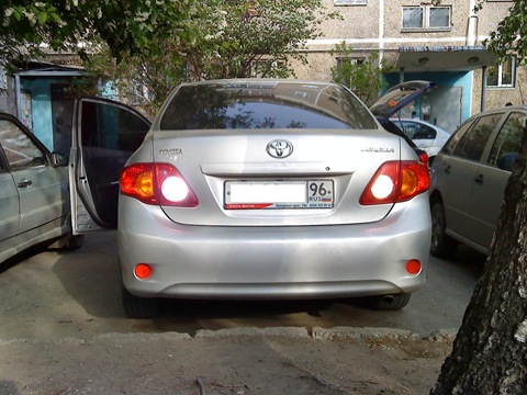 Now xenon is even bigger - Toyota Corolla 16 liter 2007