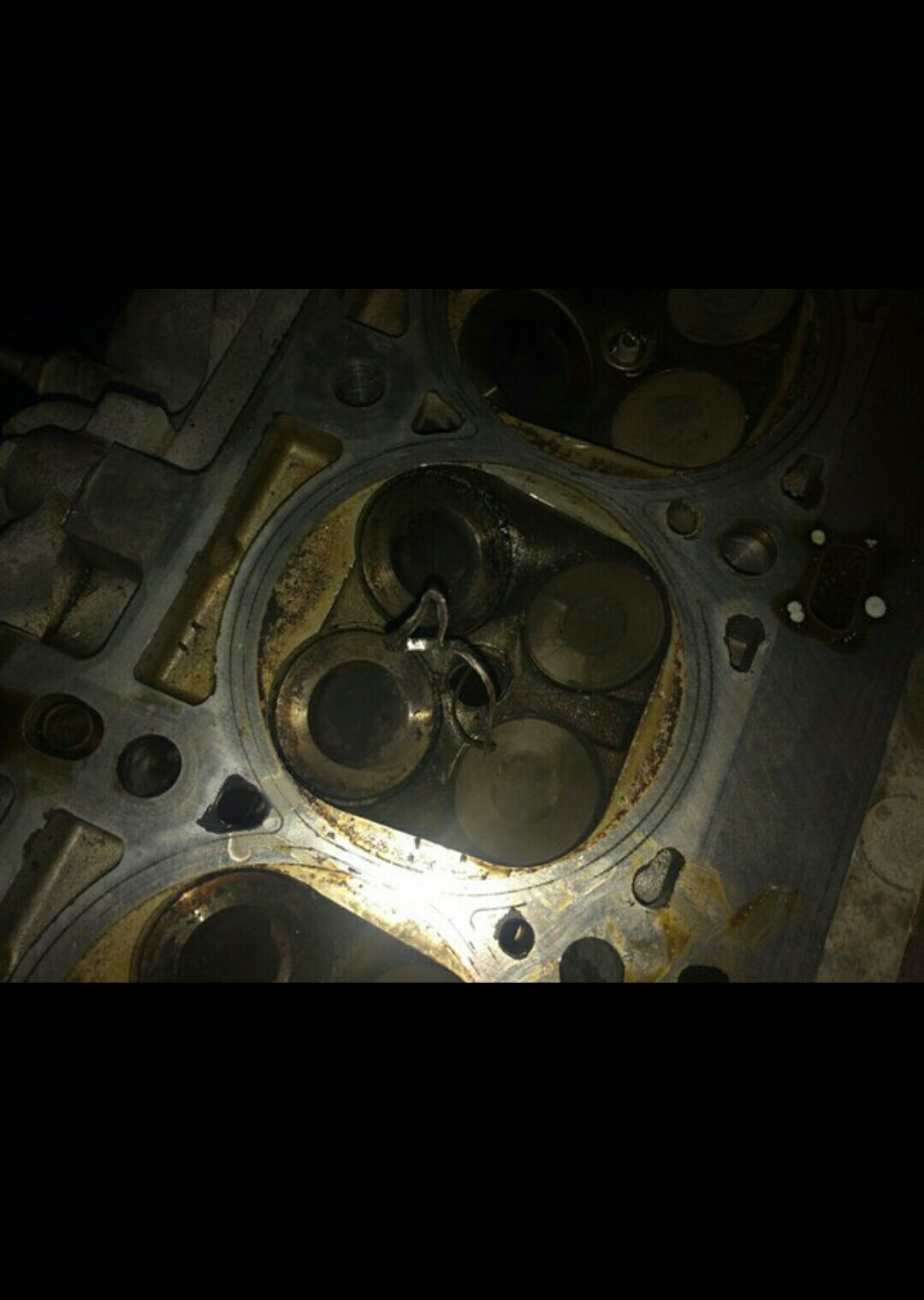 Обломил свечу зажигания — Renault Sandero 2G, 1,6 л, 2013 года ...