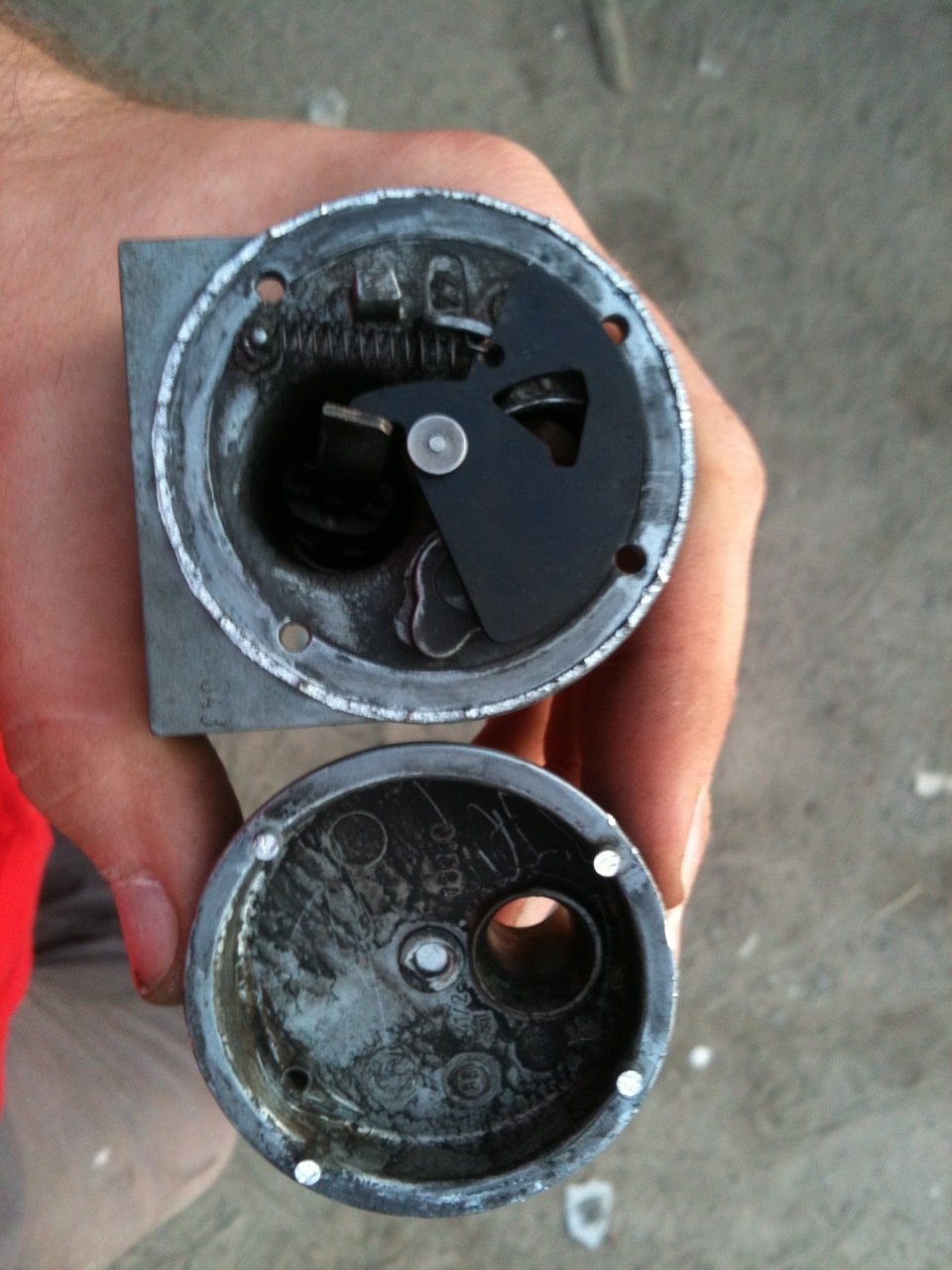 Клапан добавочного воздуха газ 31105. Клапан добавочного воздуха газ 31105. 8. Клапан добавочного воздуха ауди 100. Клапан добавочного воздуха.