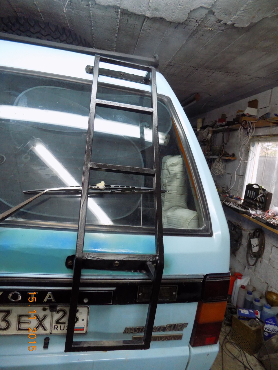 лестница на багажник — Toyota Master Ace Surf, 2 л, 1987 года | тюнинг ...