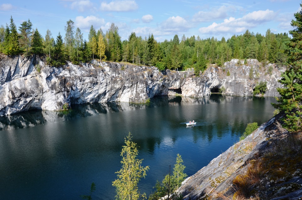 База рускеала карелия фото