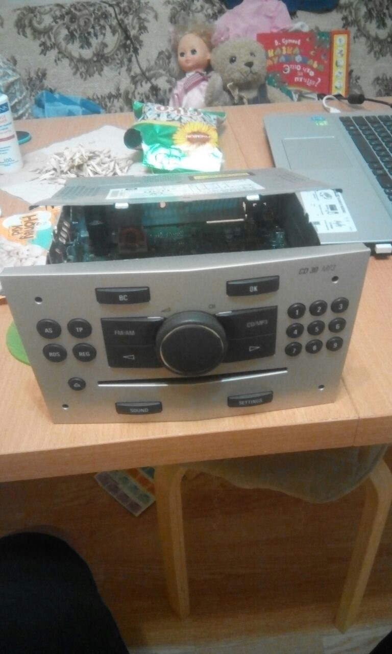 Залил пеной магнитолу — Opel Astra H, 1,8 л, 2008 года | своими руками ...