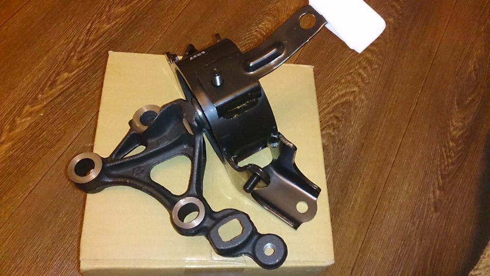 Подушка вариатора хонда цивик ферио. Подушка вариатора honda fit gd1. Подушка вариатора хонда hr v. Замена картриджа в турбине ниссан авенир. Хонда фит 2002 gd1 задняя подушка вариатора.