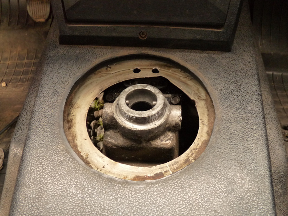 Вылетает третья передача на Волге, коробка 5ст. — ГАЗ 31029, 2,4 л ...