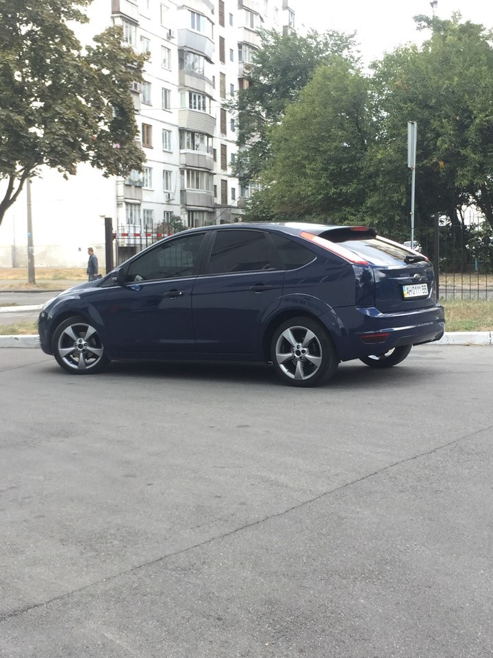 Покрасил диски в светлый графит — Ford Focus Hatchback II, 1,6 л, 2011 ...