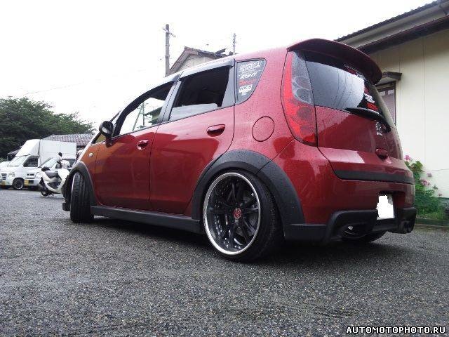 Mitsubishi Colt 5 stance