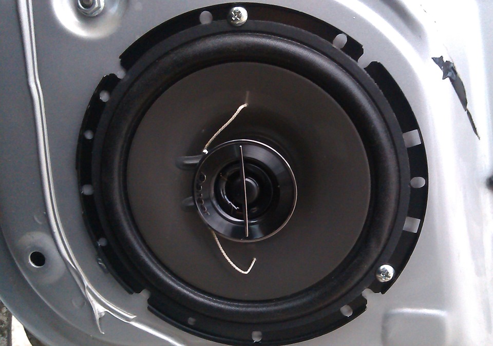 Колонки Pioneer TS-G1722I и TS-A6913IS — KIA Spectra, 1,6 л., 2007 года ...