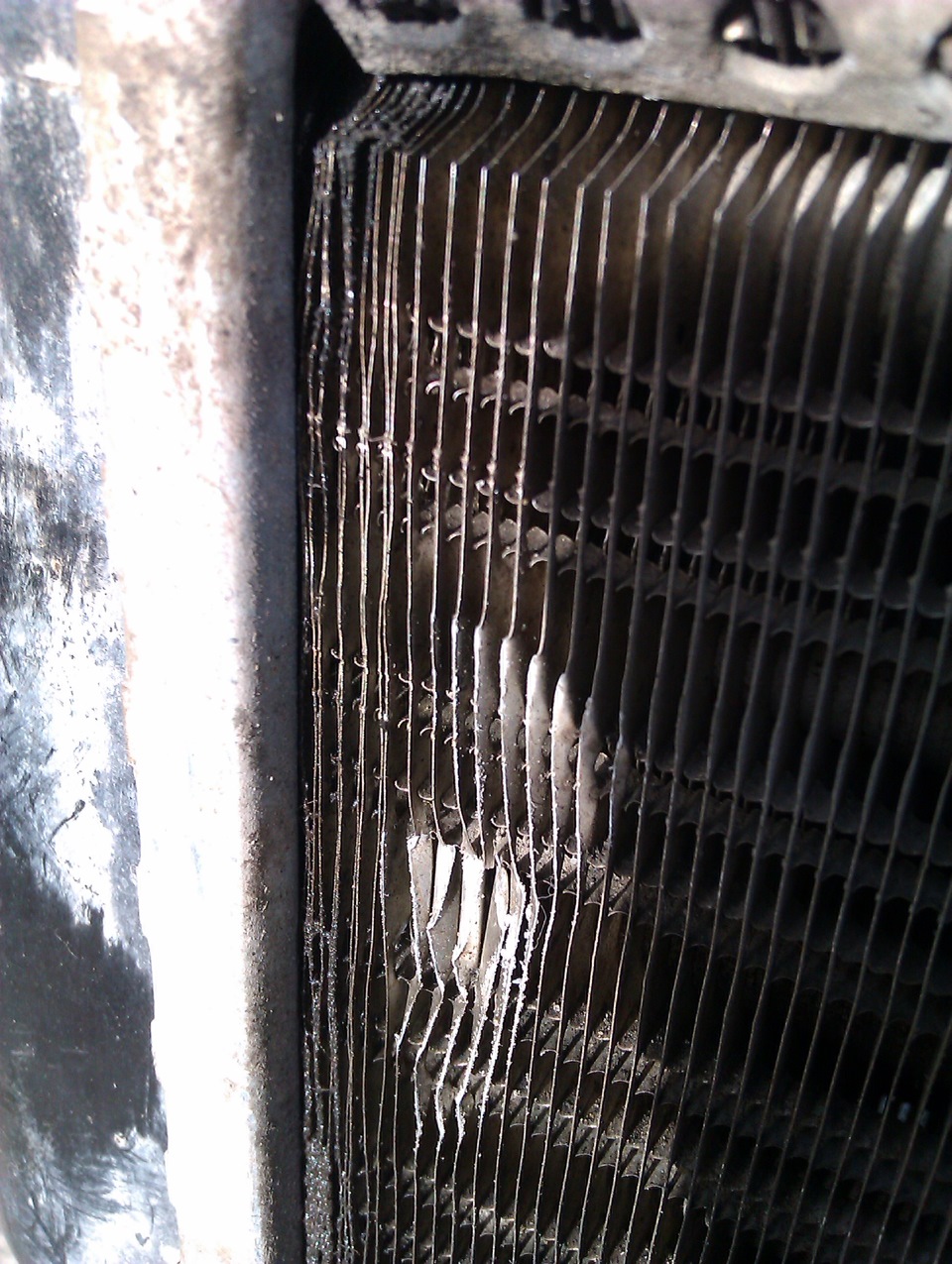 Снял радиатор — Chevrolet Niva (1G), 1,7 л, 2011 года | своими руками ...