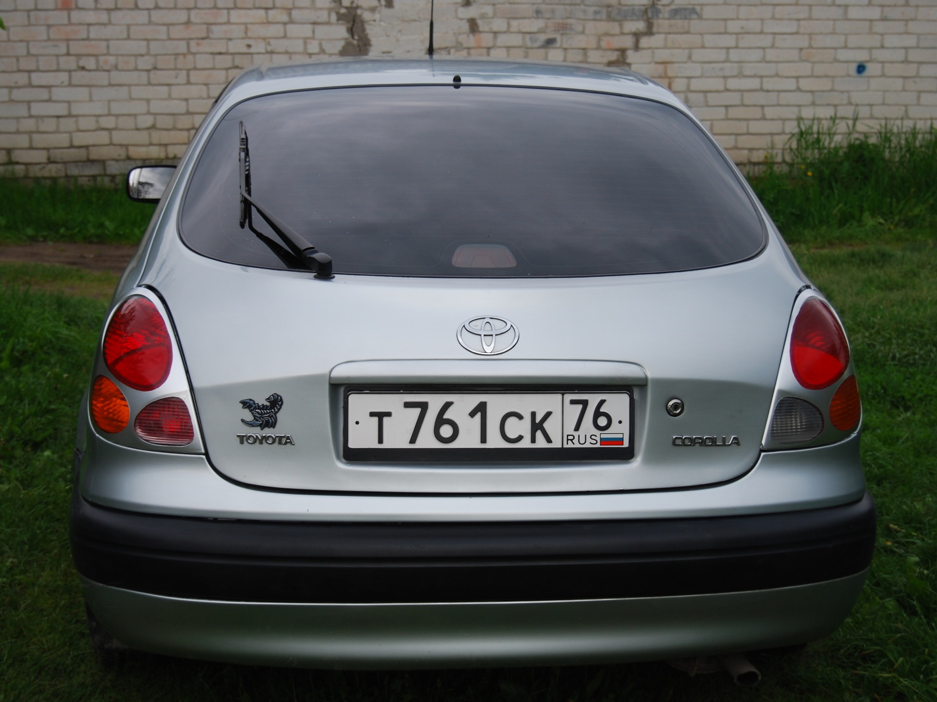 Taillight painting - Toyota Corolla 14L 1998