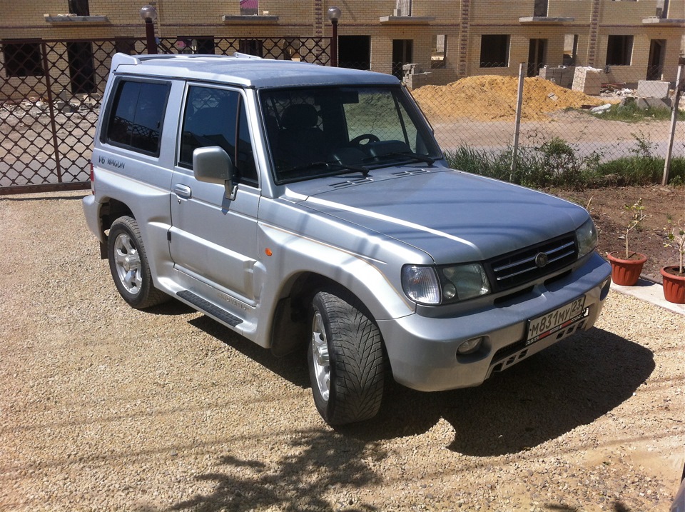 Хендай галлопер фото. Hyundai Galloper 3. Hyundai Galloper 2002. Hyundai Galloper 2 Инновейшн. Hyundai Galloper 2013.