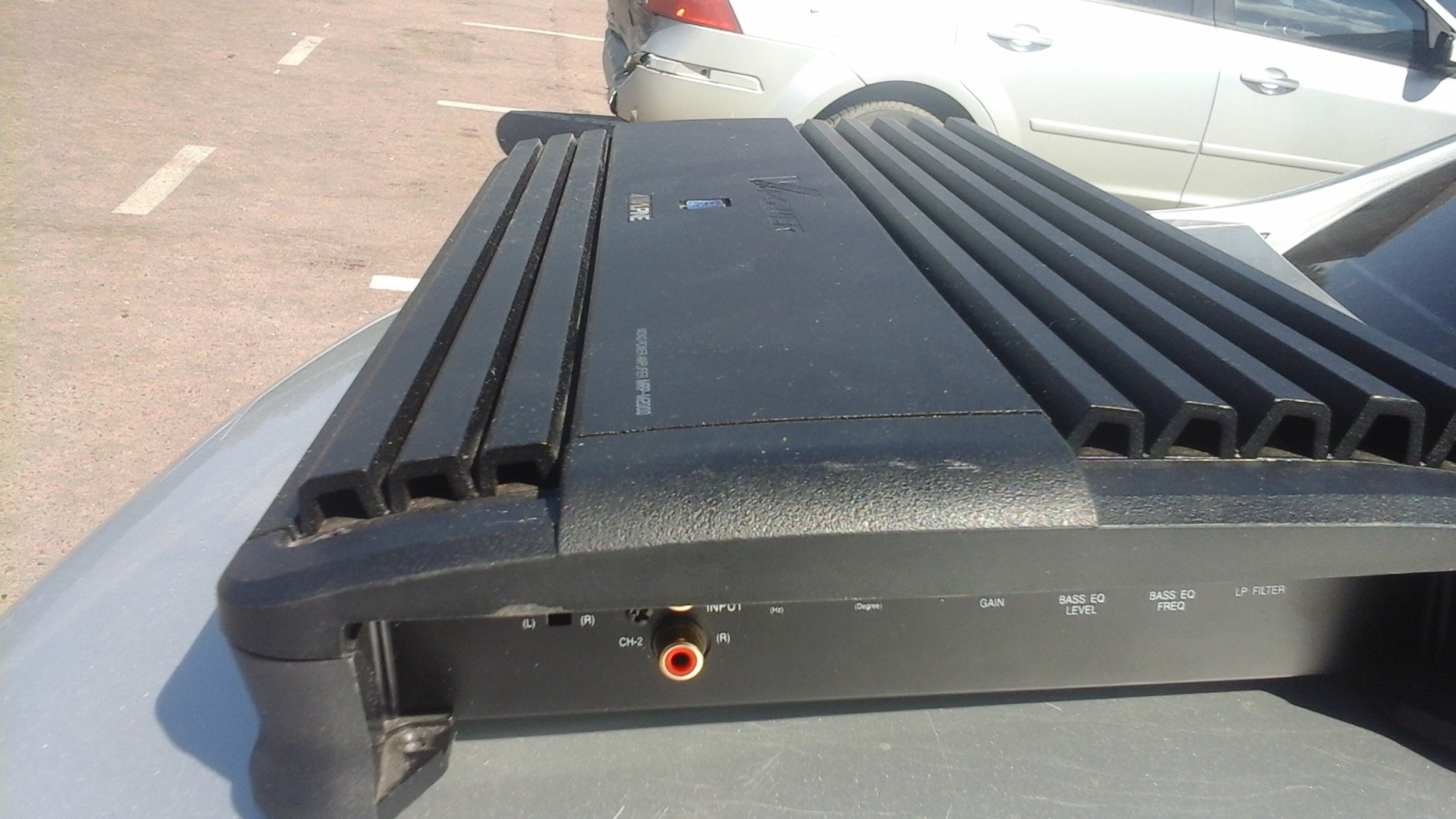 Усилитель Alpine MRP-M2000 — Renault Logan (1G), 1,4 л, 2012 года ...