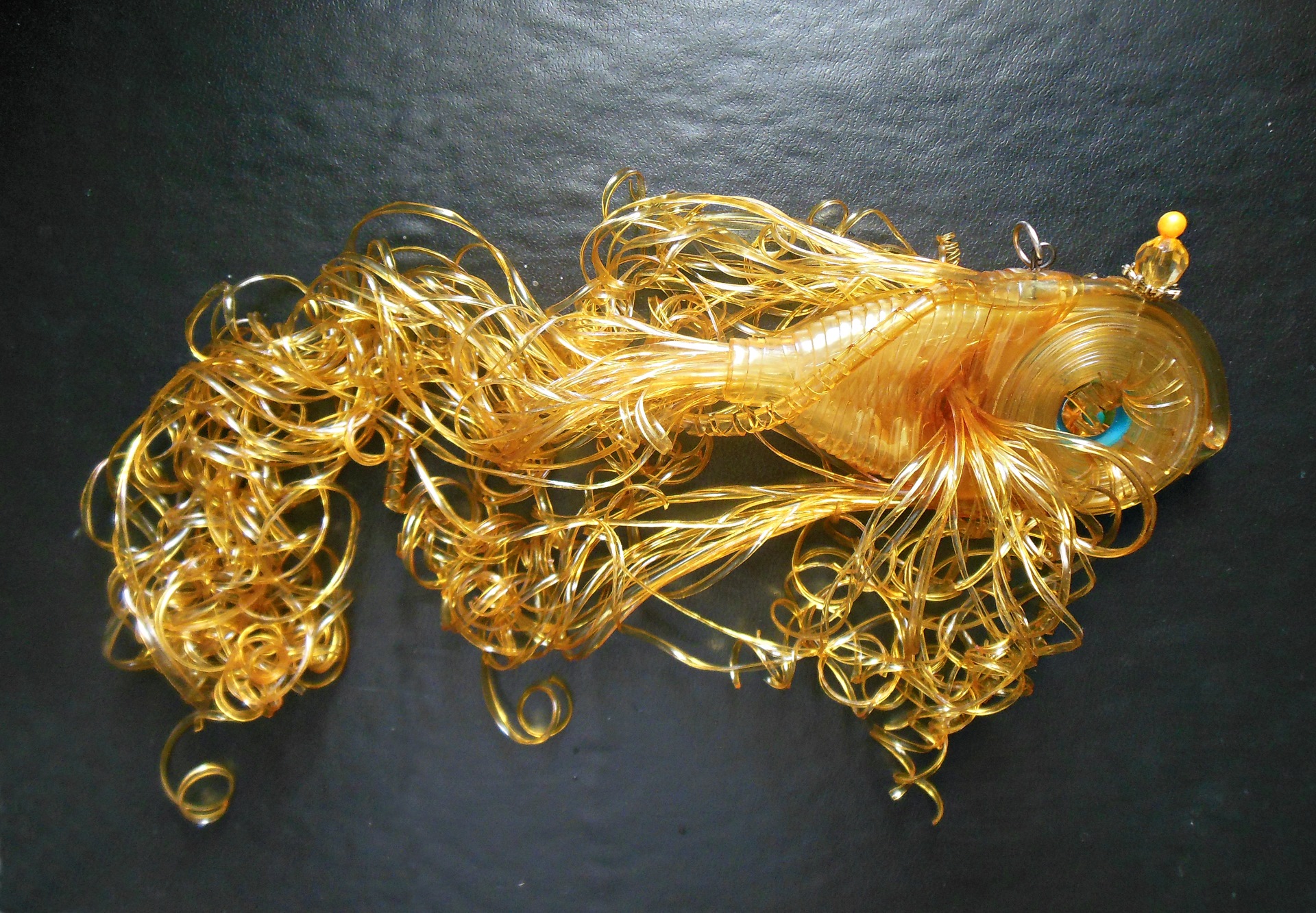 Золотая рыбка из фоамирана Идея поделки своими руками Diy Идея игрушки В школу и детский сад