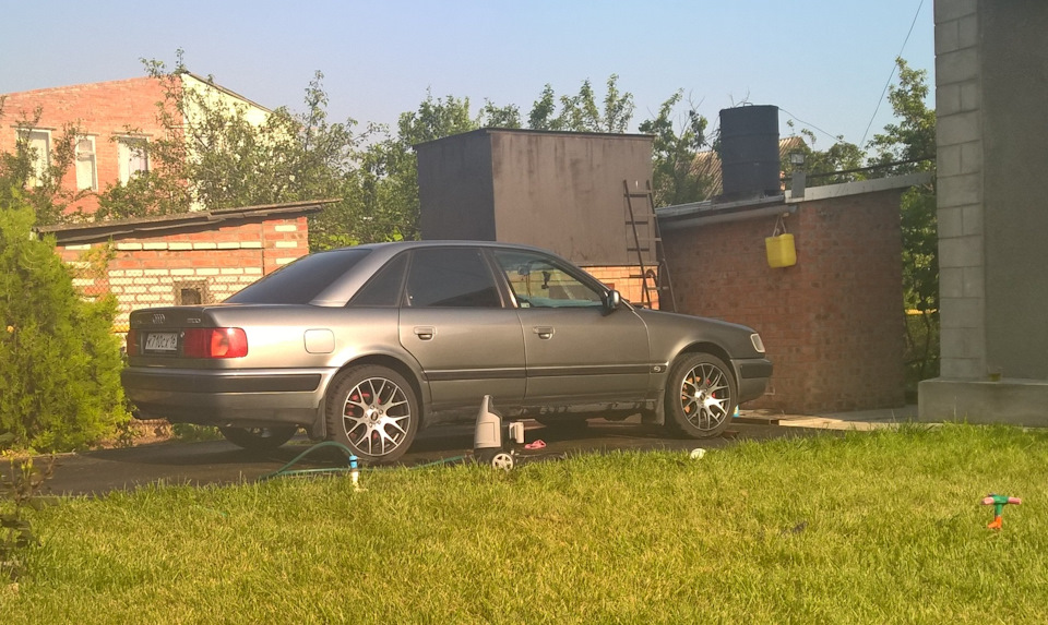 Фото в бортжурнале Audi 100 (C4)