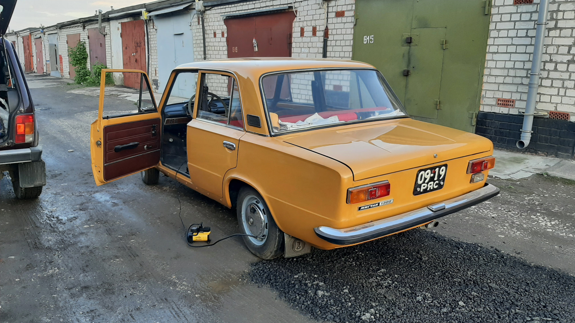 Lada 21011 1.3 бензиновый 1977 | 