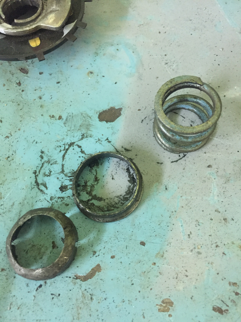 Устраняем люфт в рулевой колонке (часть 2) — Cadillac Escalade (2G), 6 ...